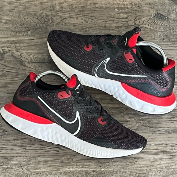 Nike Other - Nike Renew Run CK6357 005 Black/White-University Red New Men's Size 9
